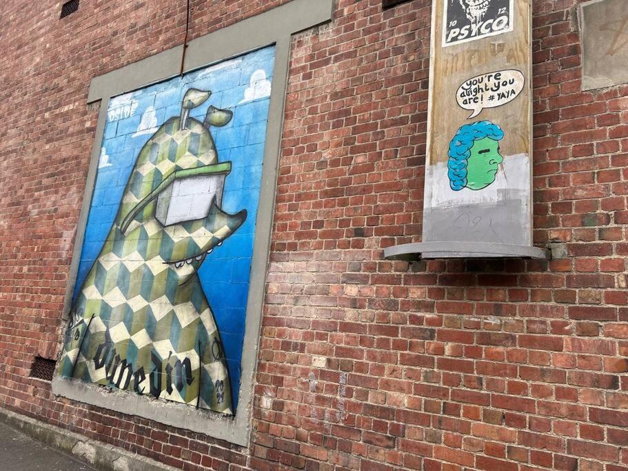Heritage Honey - Walk To Octagon, Museum & Cafes ダニーデン エクステリア 写真